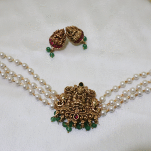 Pearl Chocker - NS 32